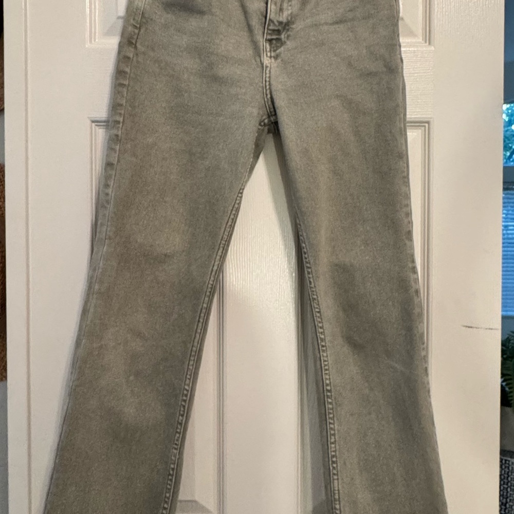 Zara Light Olive Green cropped Denim Pants